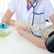 Cum alegem cel mai bun tensiometru – dispozitiv pentru verificarea pulsului